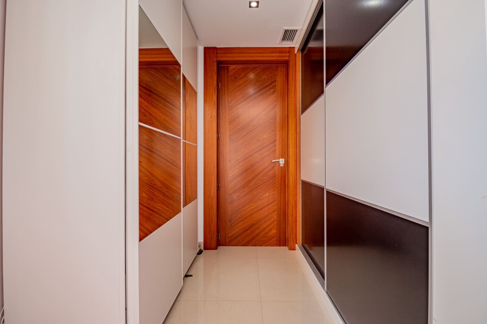 6 soverom Villa til salgs i Albir med svømmebasseng garasje - € 2 100 000 (Ref: 9069197)