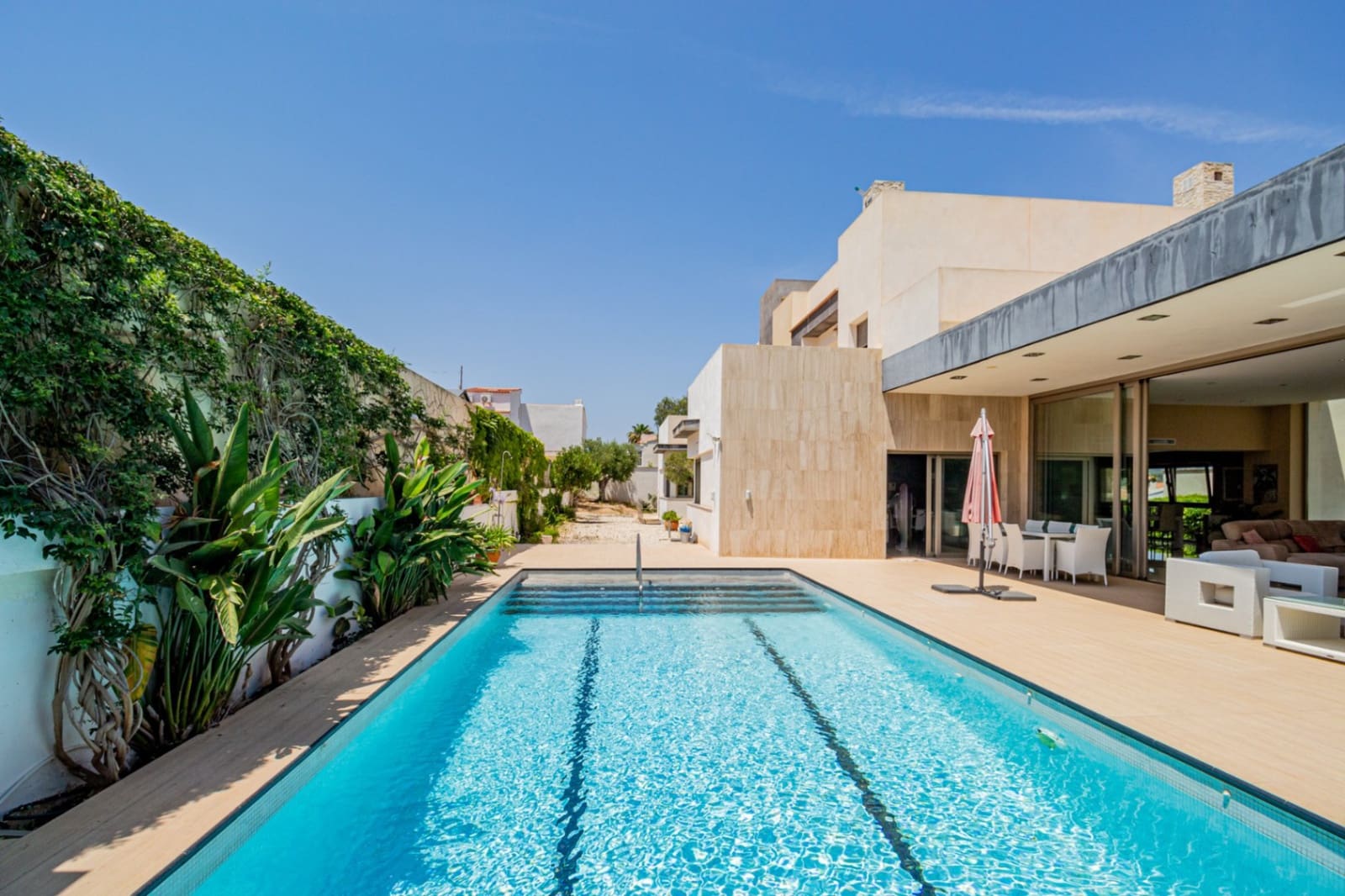 6 soverom Villa til salgs i Albir med svømmebasseng garasje - € 2 100 000 (Ref: 9069197)