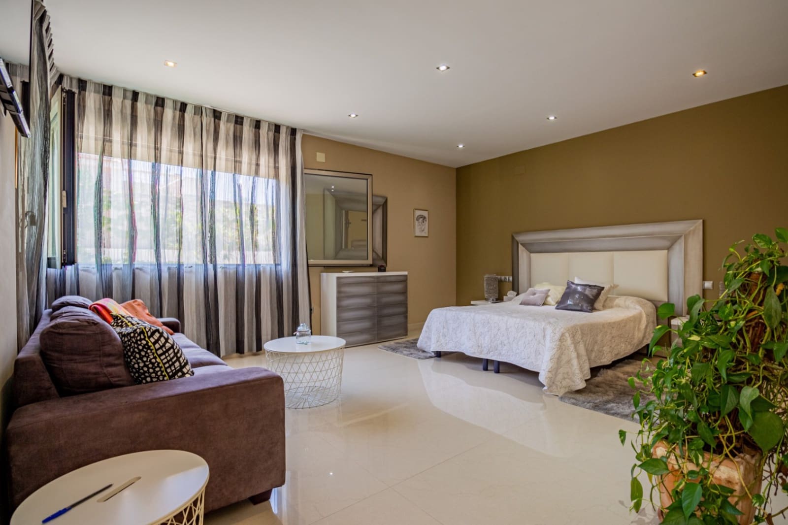 6 soverom Villa til salgs i Albir med svømmebasseng garasje - € 2 100 000 (Ref: 9069197)