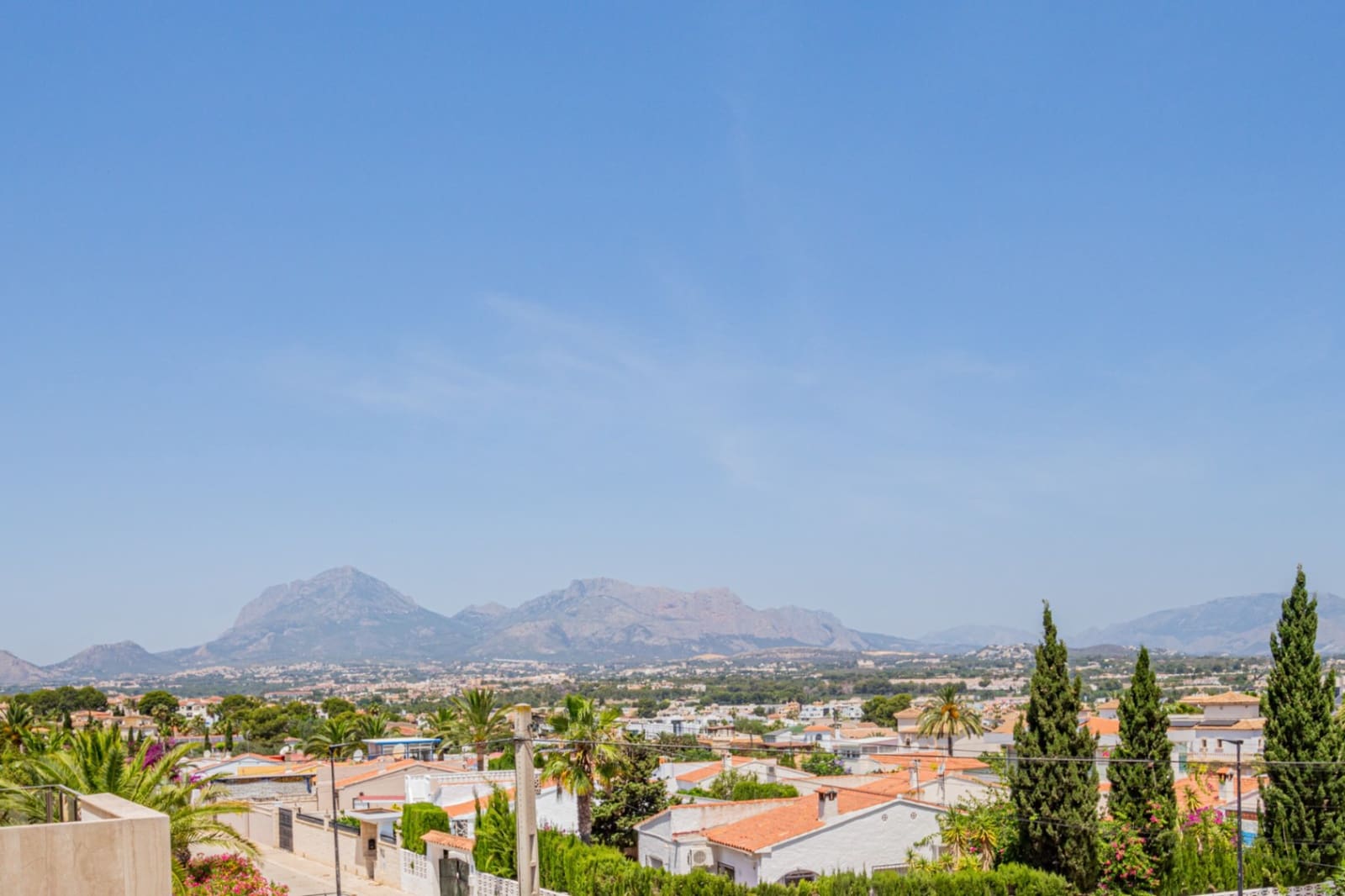 6 soverom Villa til salgs i Albir med svømmebasseng garasje - € 2 100 000 (Ref: 9069197)