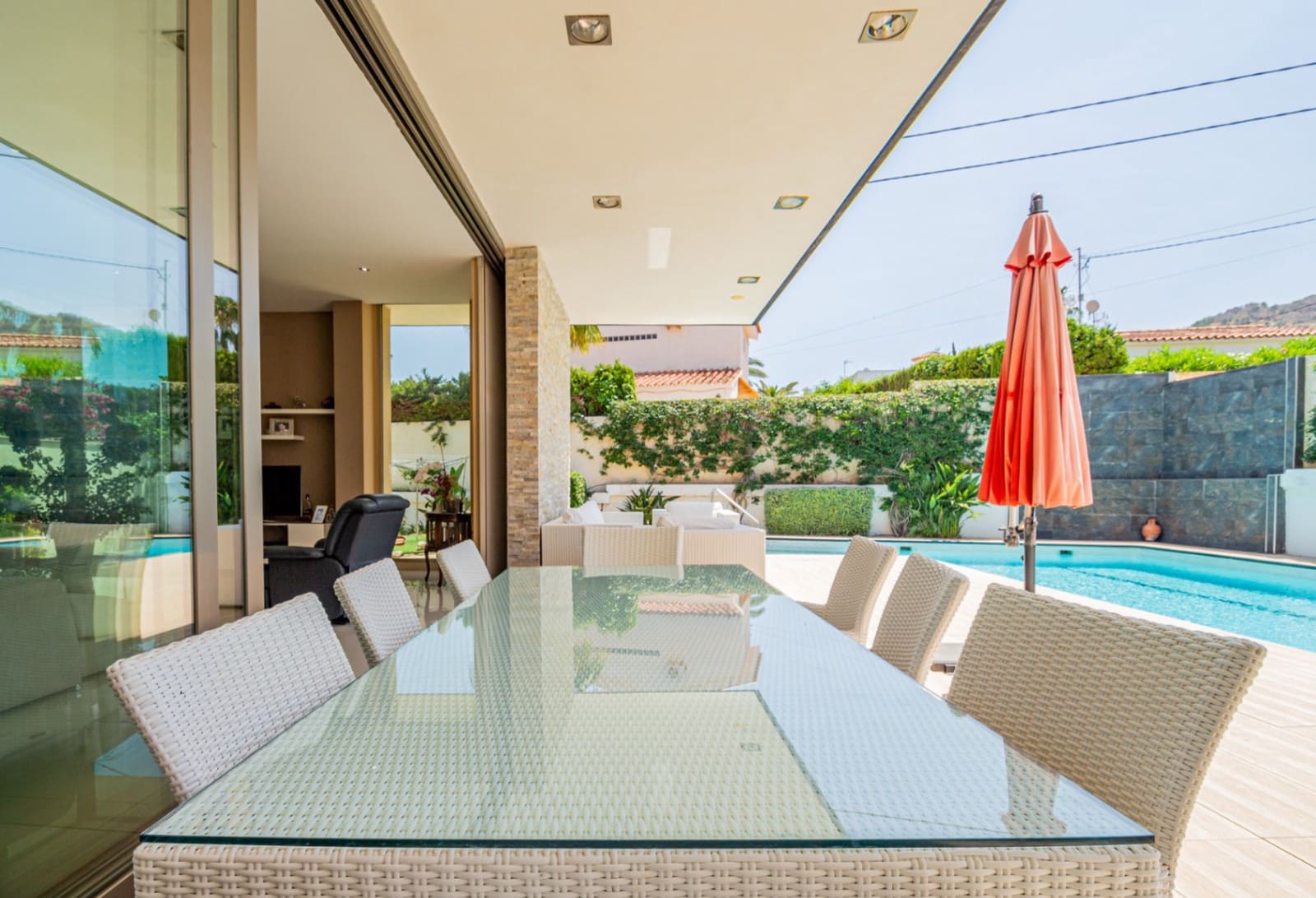 6 soverom Villa til salgs i Albir med svømmebasseng garasje - € 2 100 000 (Ref: 9069197)