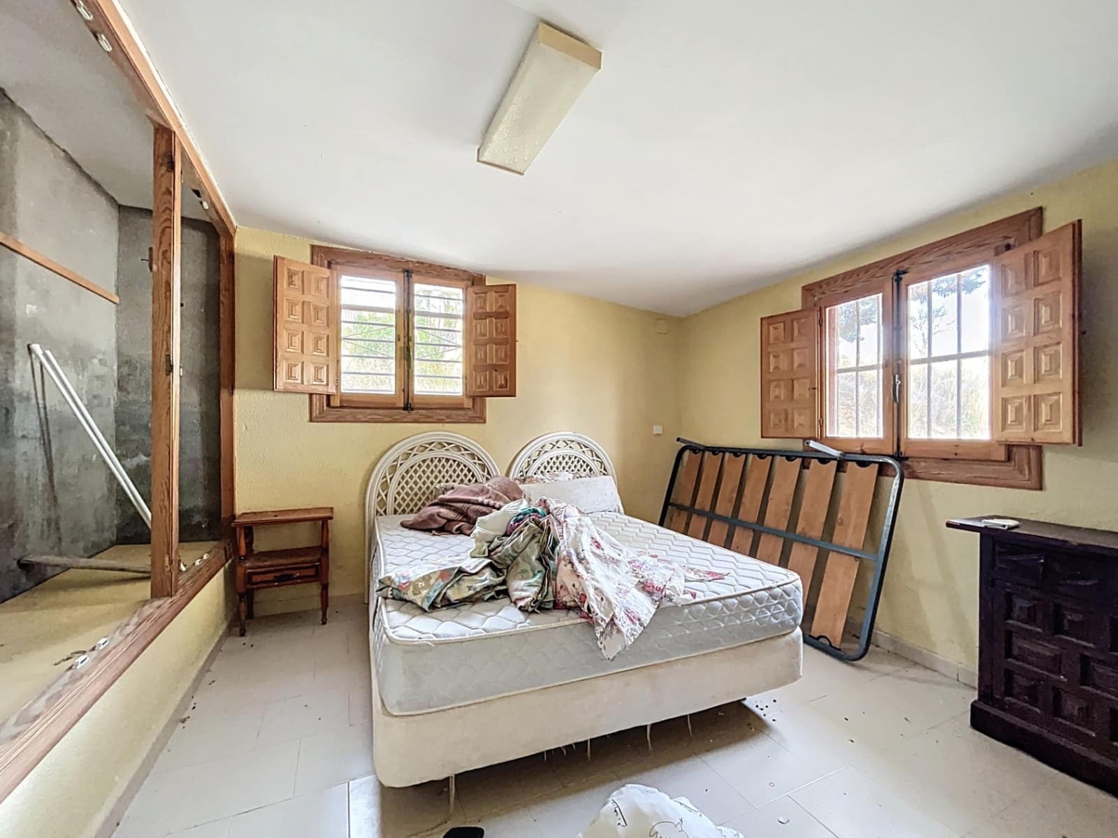 5 soveværelse Semi-Rækkehus til salg i La Nucia med garage - € 350.000 (Ref: 9069198)