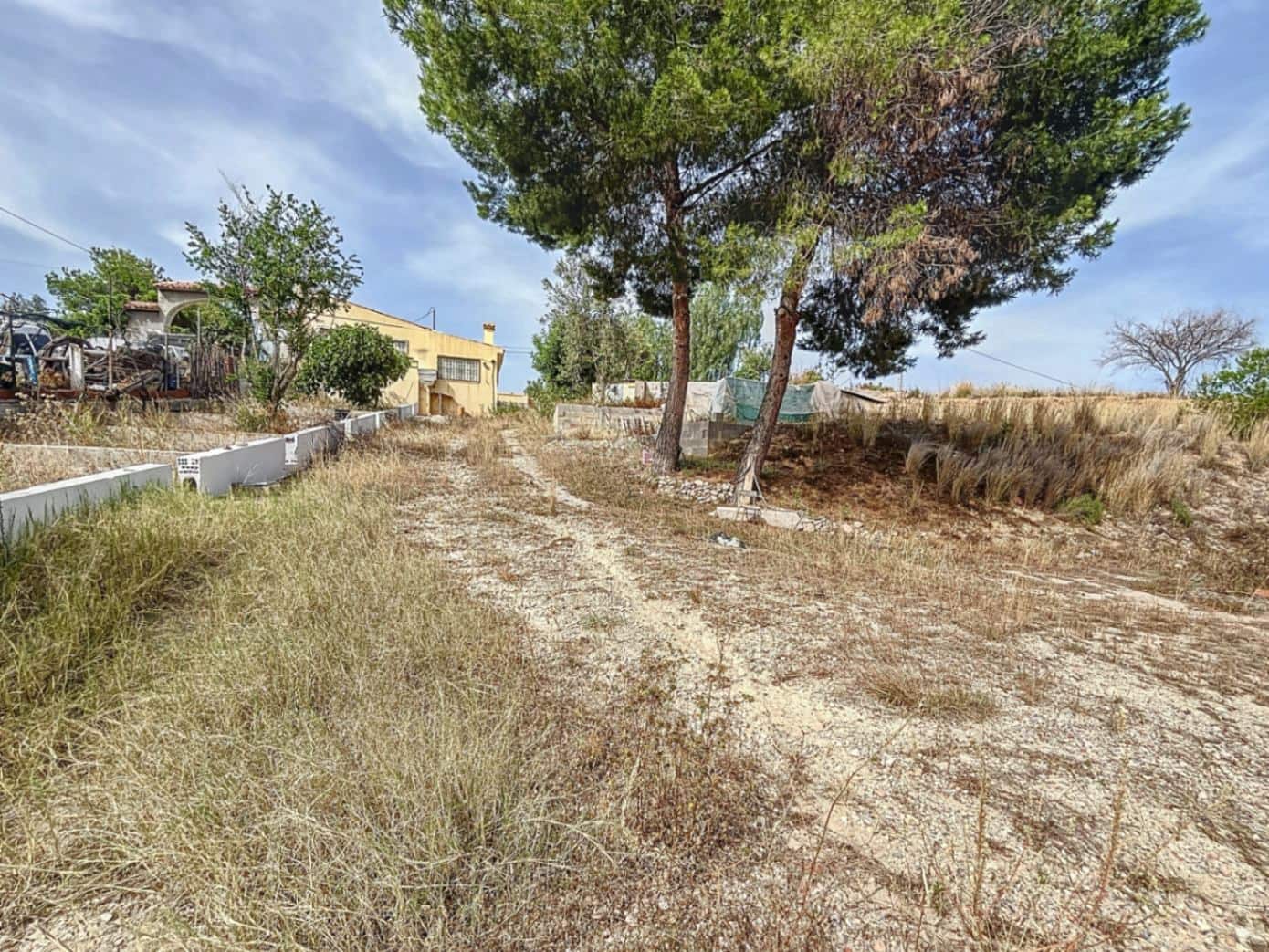 5 soveværelse Semi-Rækkehus til salg i La Nucia med garage - € 350.000 (Ref: 9069198)