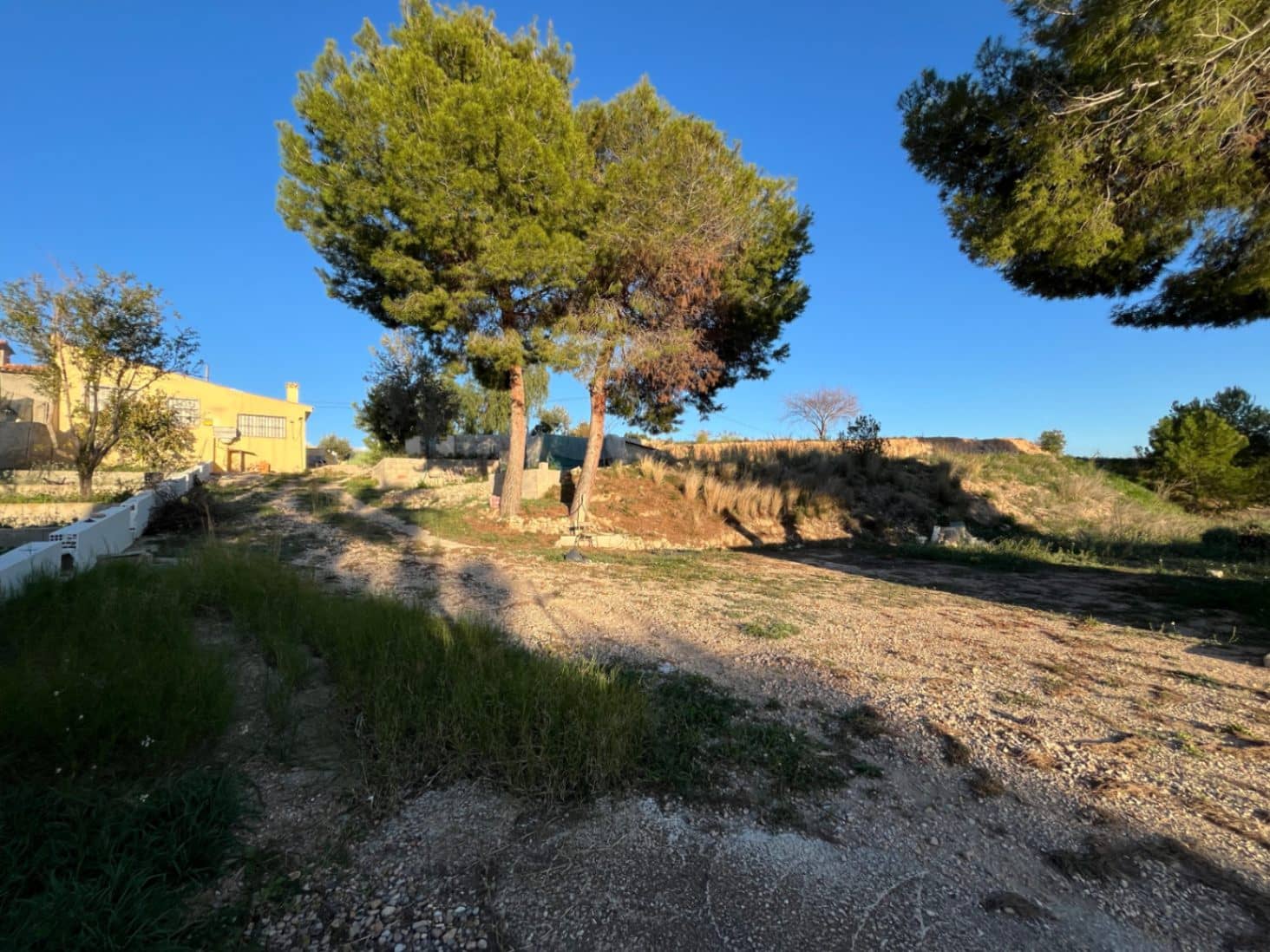 5 soveværelse Semi-Rækkehus til salg i La Nucia med garage - € 350.000 (Ref: 9069198)