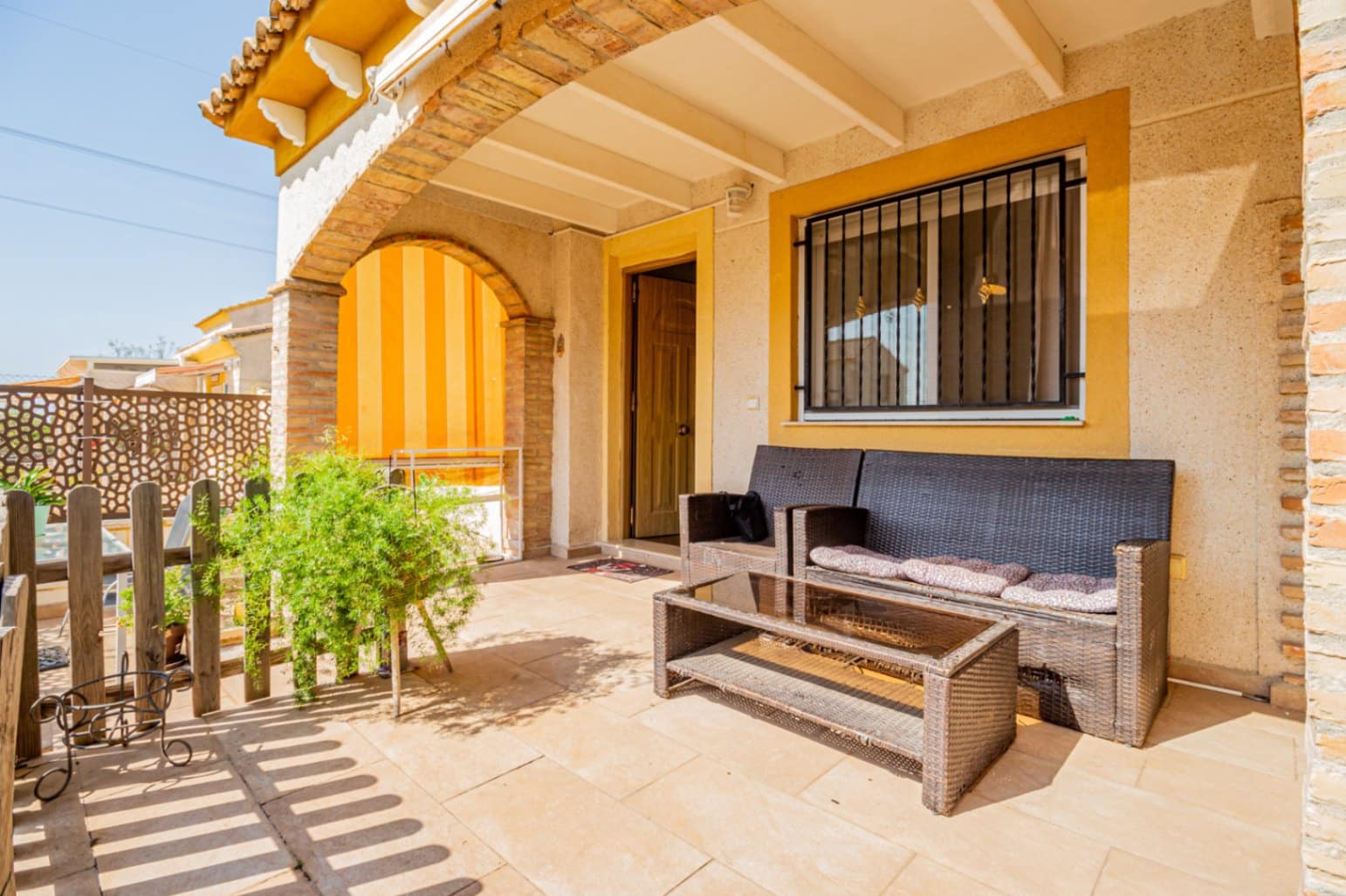 3 slaapkamer Villa te koop in Polop met zwembad garage - € 269.000 (Ref: 9072890)