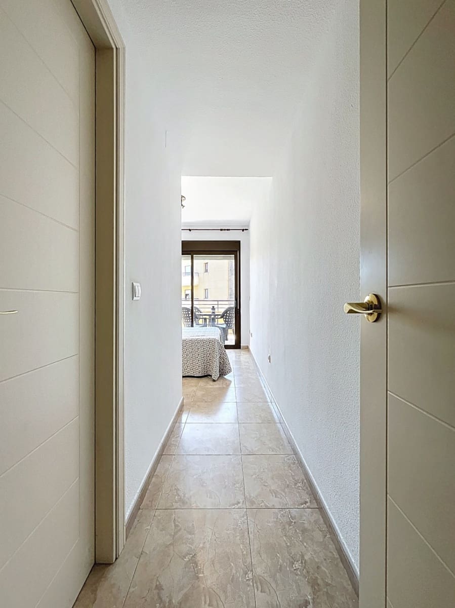 2 soverom Leilighet til salgs i Albir med svømmebasseng garasje - € 330 000 (Ref: 9076879)