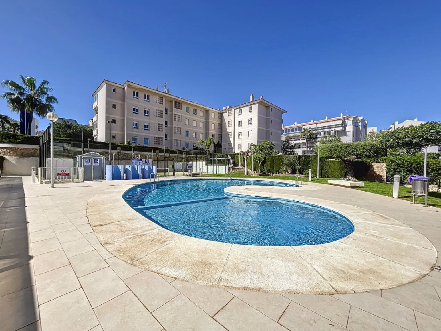 2 slaapkamer Appartement te koop in Albir met zwembad garage - € 385.000 (Ref: 9076880)