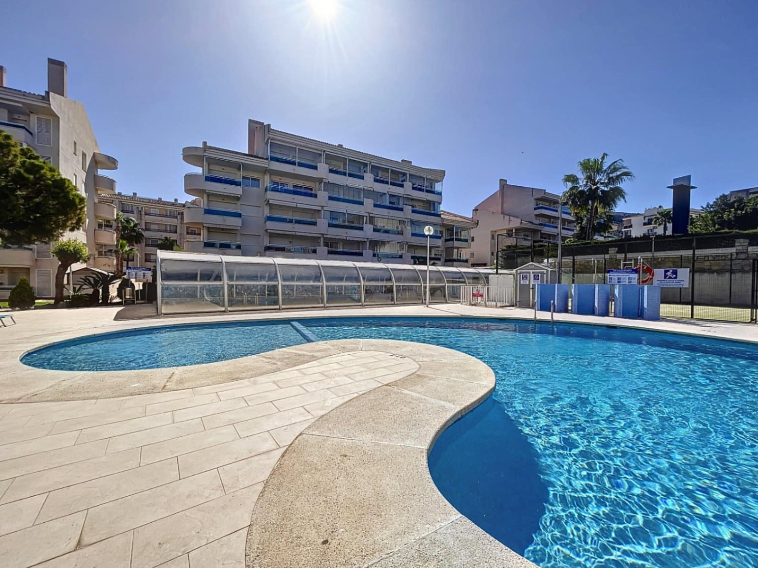 2 slaapkamer Appartement te koop in Albir met zwembad garage - € 385.000 (Ref: 9076880)