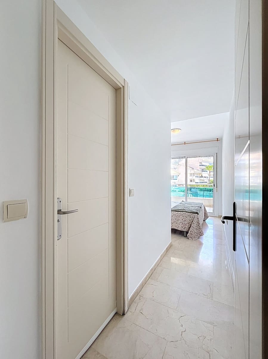 2 slaapkamer Appartement te koop in Albir met zwembad garage - € 385.000 (Ref: 9076881)