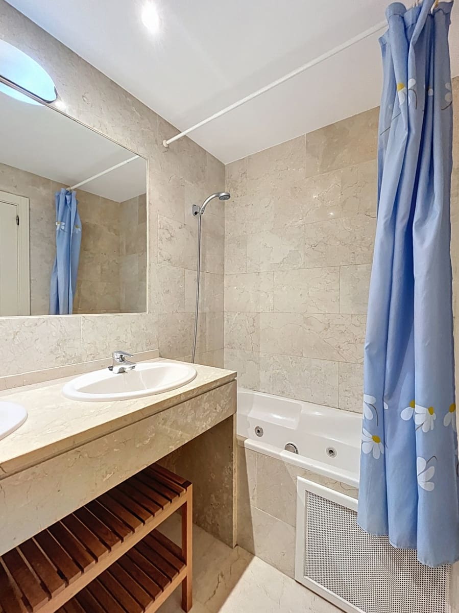 2 slaapkamer Appartement te koop in Albir met zwembad garage - € 385.000 (Ref: 9076881)