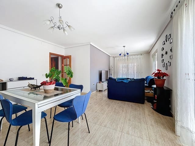 4 chambre Villa/Maison Semi-Mitoyenne à vendre à La Nucia Pueblo  , La Nucia avec garage - 360 000 € (Ref: 9087519)
