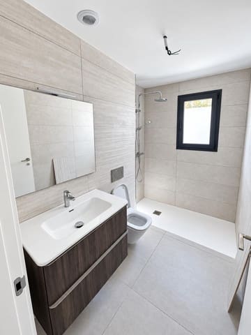 4 sypialnia Willa na sprzedaż w Albir, Alfaz del Pi / L'Alfàs del Pi z basenem garażem - 890 000 € (Ref: 9117467)