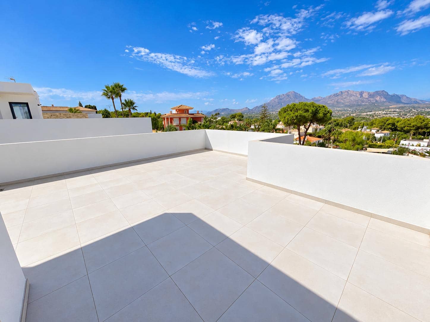 4 chambre Villa/Maison à vendre à Albir avec piscine garage - 890 000 € (Ref: 9117467)