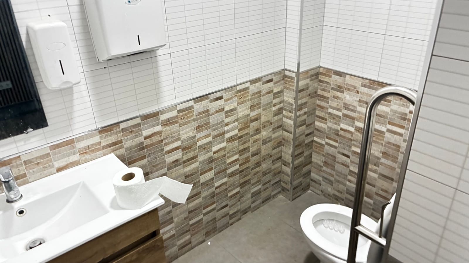 Erhverv til salg i Benidorm - € 286.500 (Ref: 9133099)