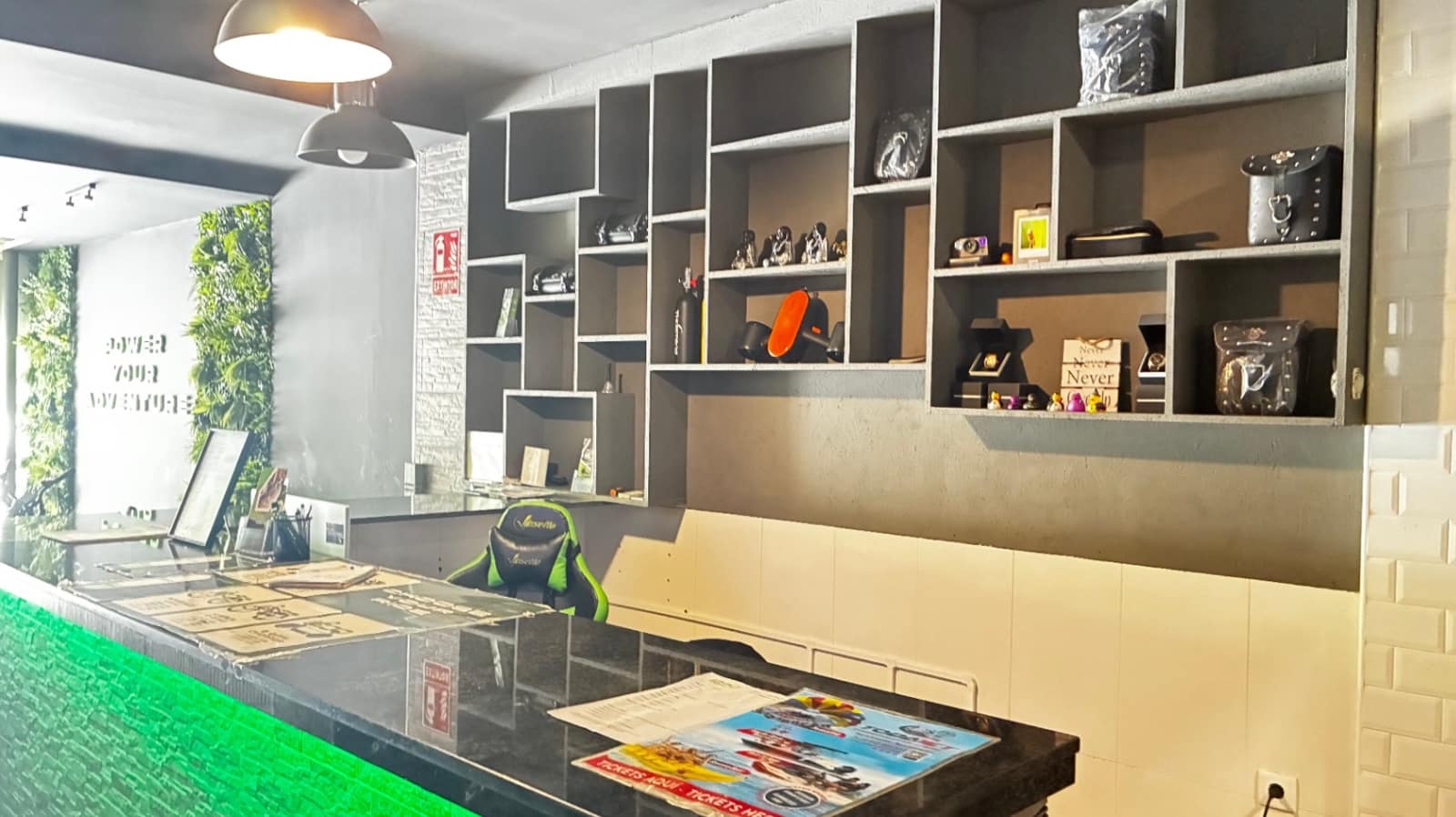 Erhverv til salg i Benidorm - € 286.500 (Ref: 9133099)