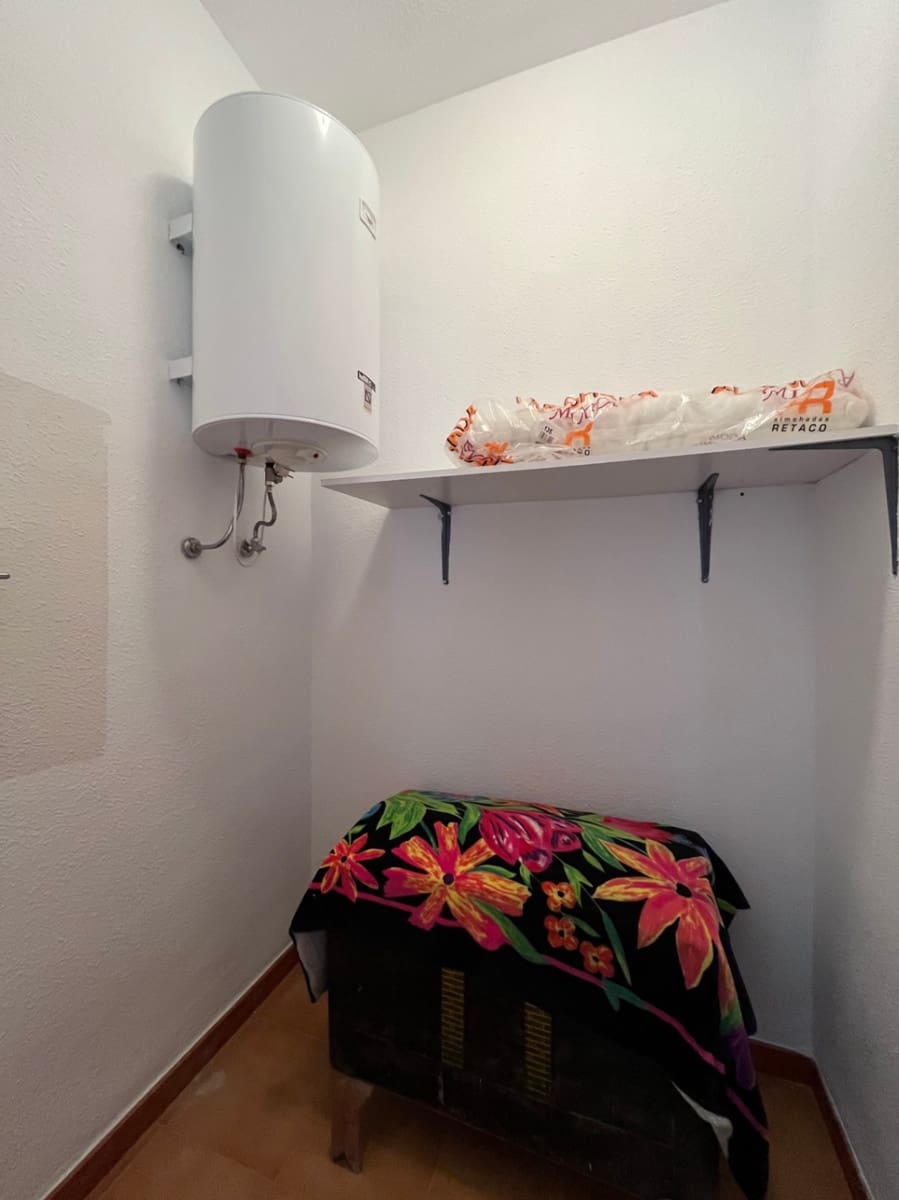 5 slaapkamer Villa te koop in Alfaz del Pi / L'Alfas del Pi met garage - € 475.000 (Ref: 9163094)