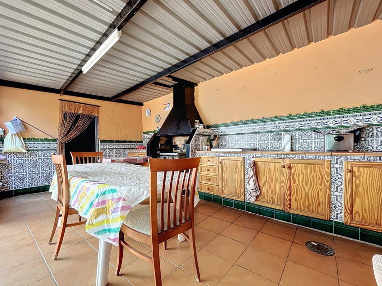 4 soveværelse Semi-Rækkehus til salg i Alfaz del Pi / L'Alfas del Pi med swimmingpool garage - € 485.000 (Ref: 9172154)