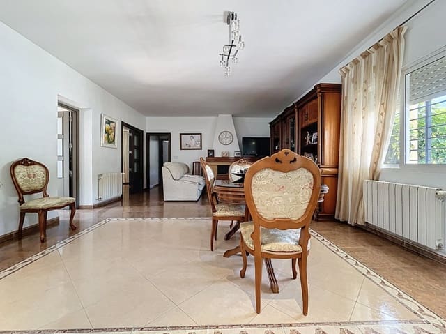 4 Zimmer Doppelhaus zu verkaufen in Pueblo - Urbanizaciones, Alfaz del Pi / L'Alfàs del Pi mit Pool Garage - 485.000 € (Ref: 9172154)