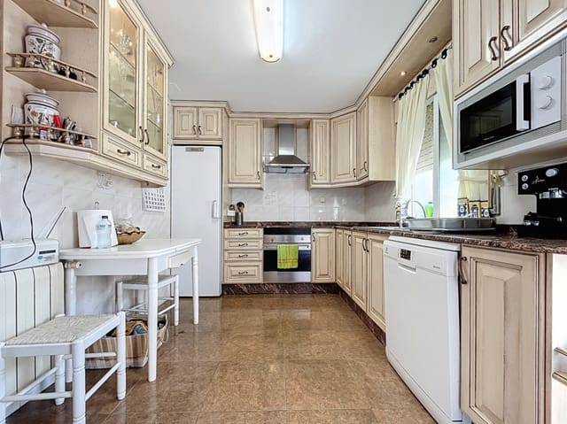 4 Zimmer Doppelhaus zu verkaufen in Pueblo - Urbanizaciones, Alfaz del Pi / L'Alfàs del Pi mit Pool Garage - 485.000 € (Ref: 9172154)