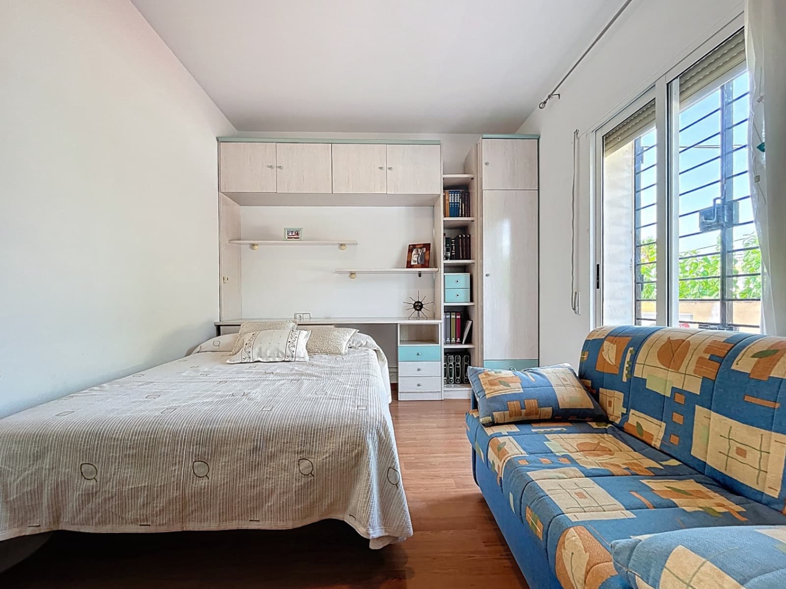 4 soveværelse Semi-Rækkehus til salg i Alfaz del Pi / L'Alfas del Pi med swimmingpool garage - € 485.000 (Ref: 9172154)