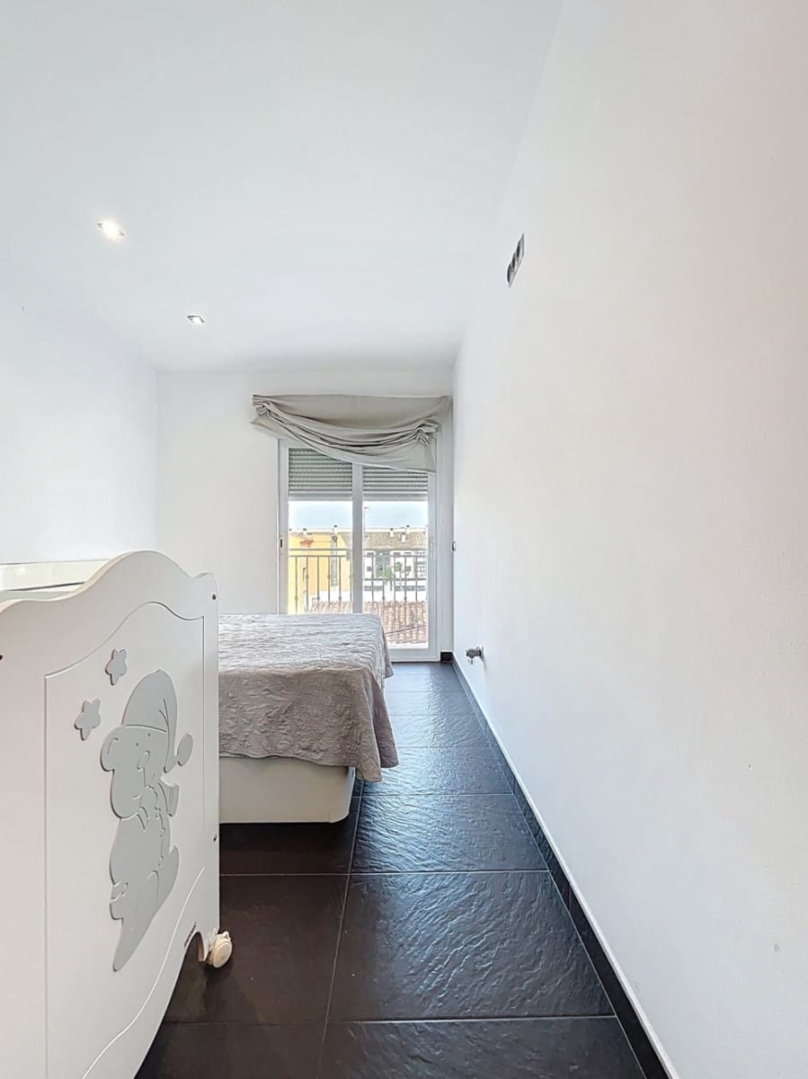 3 makuuhuone Huoneisto myytävänä paikassa La Nucia mukana 
autotalli - 230 000 € (Ref: 9194729)