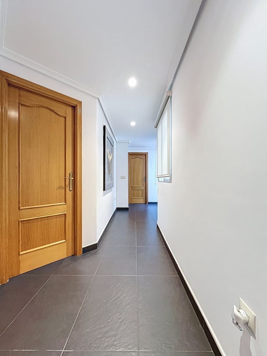 3 makuuhuone Huoneisto myytävänä paikassa La Nucia mukana 
autotalli - 230 000 € (Ref: 9194729)