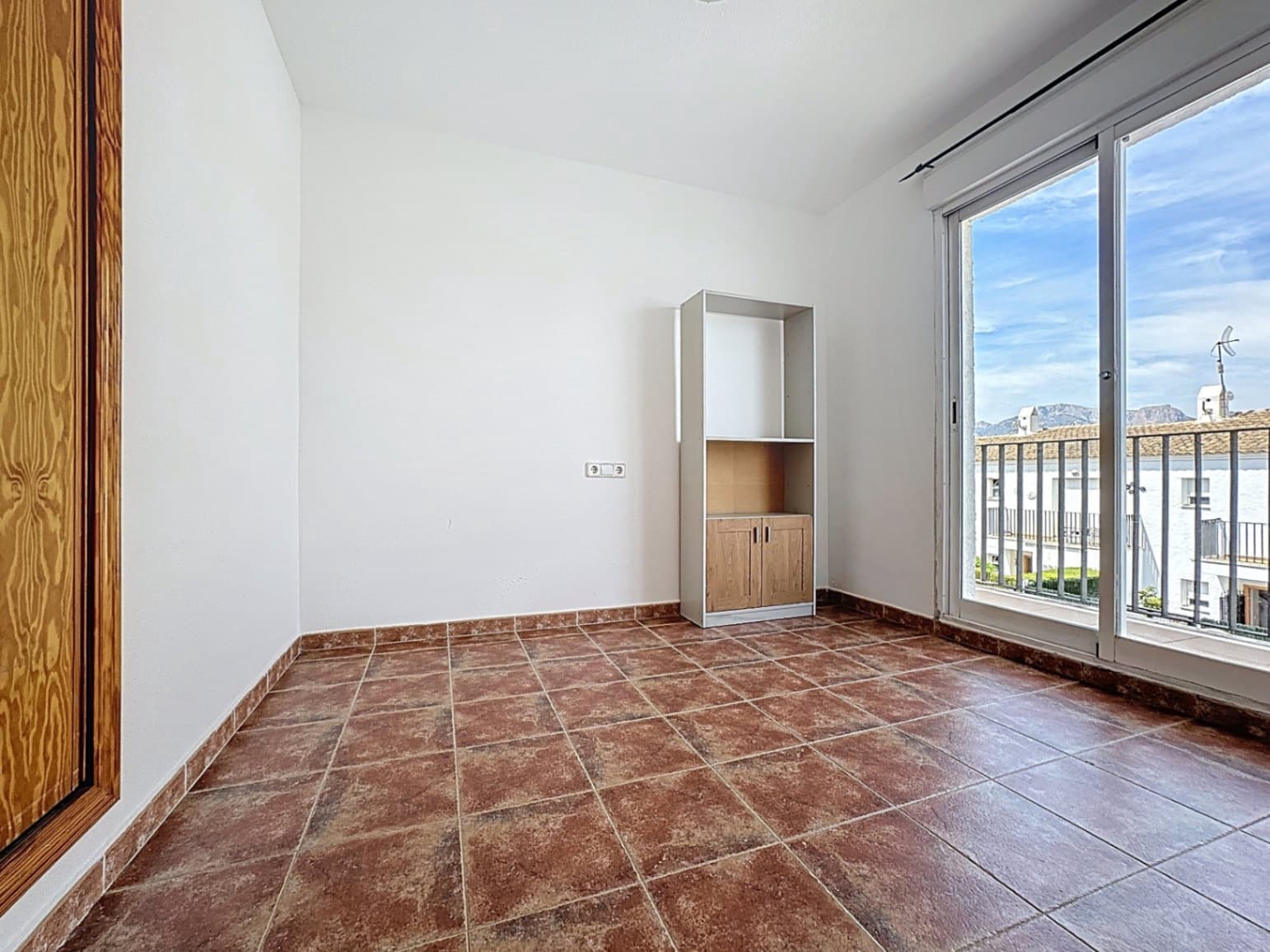 3 soveværelse Bungalow til leje i Albir med swimmingpool garage - € 1.600 (Ref: 9200889)