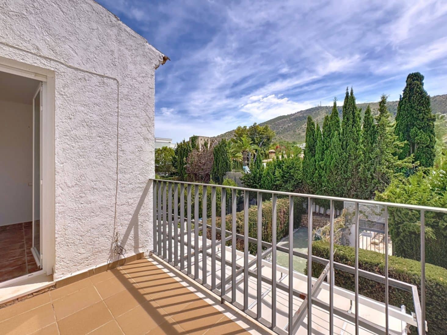 3 soveværelse Bungalow til leje i Albir med swimmingpool garage - € 1.600 (Ref: 9200889)