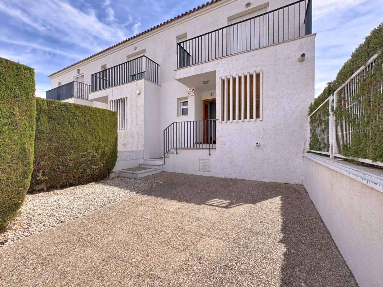 3 soveværelse Bungalow til leje i Albir med swimmingpool garage - € 1.600 (Ref: 9200889)