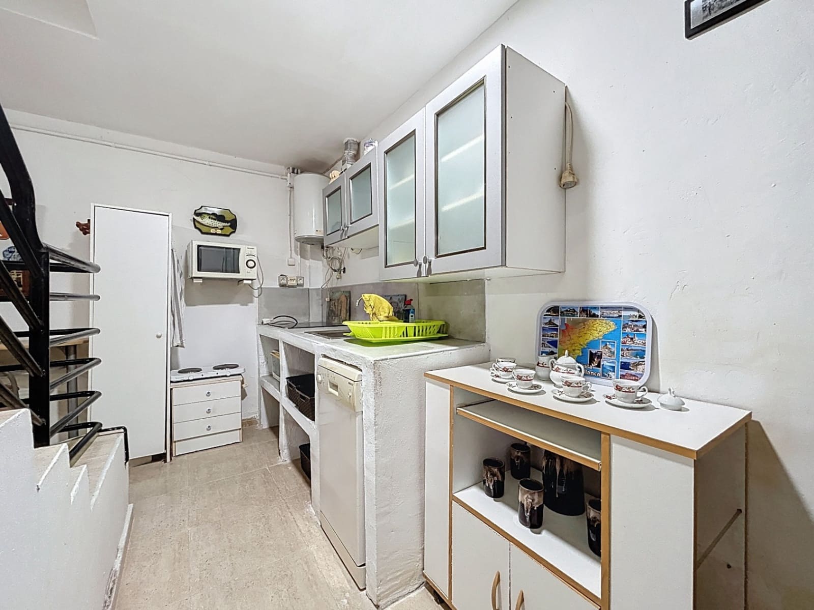 Commercial for sale in Alfaz del Pi / L'Alfas del Pi - € 199,500 (Ref: 9201691)