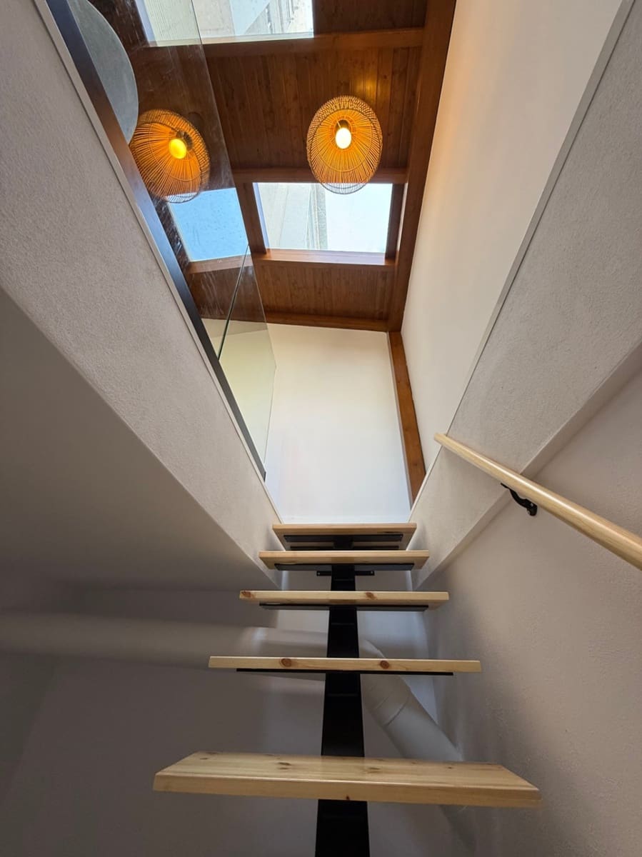 3 bedroom Apartment for rent in Alicante / Alacant city with pool garage - € 1,800 (Ref: 9231542)