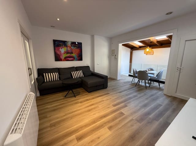 3 Zimmer Apartment zu vermieten in Albufereta, Alicante / Alacant Stadt mit Pool Garage - 1.800 € (Ref: 9231542)