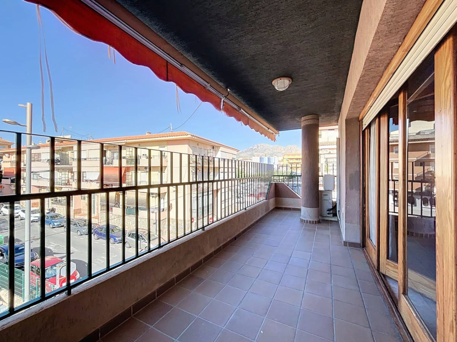 4 soveværelse Lejlighed til salg i Alfaz del Pi / L'Alfas del Pi med swimmingpool - € 555.000 (Ref: 9234896)