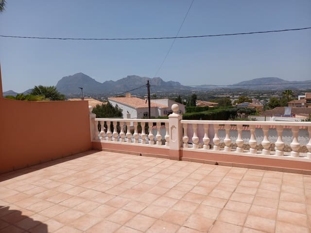 4 soverom Villa til salgs i Albir, Alfaz del Pi / L'Alfàs del Pi med svømmebasseng garasje - € 665 000 (Ref: 9248910)