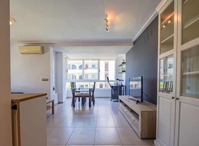 2 makuuhuone Huoneisto vuokrattavana paikassa Albir, Alfaz del Pi / L'Alfàs del Pi mukana uima-altaan - 1 075 € (Ref: 9249146)