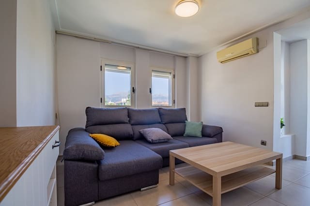 2 makuuhuone Huoneisto vuokrattavana paikassa Albir, Alfaz del Pi / L'Alfàs del Pi mukana uima-altaan - 1 075 € (Ref: 9249146)