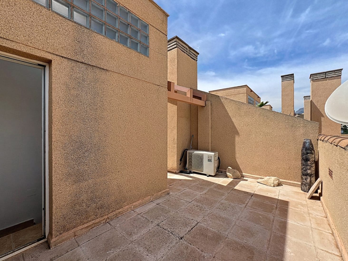 1 slaapkamer Appartement te koop in Albir met zwembad garage - € 325.000 (Ref: 9263823)