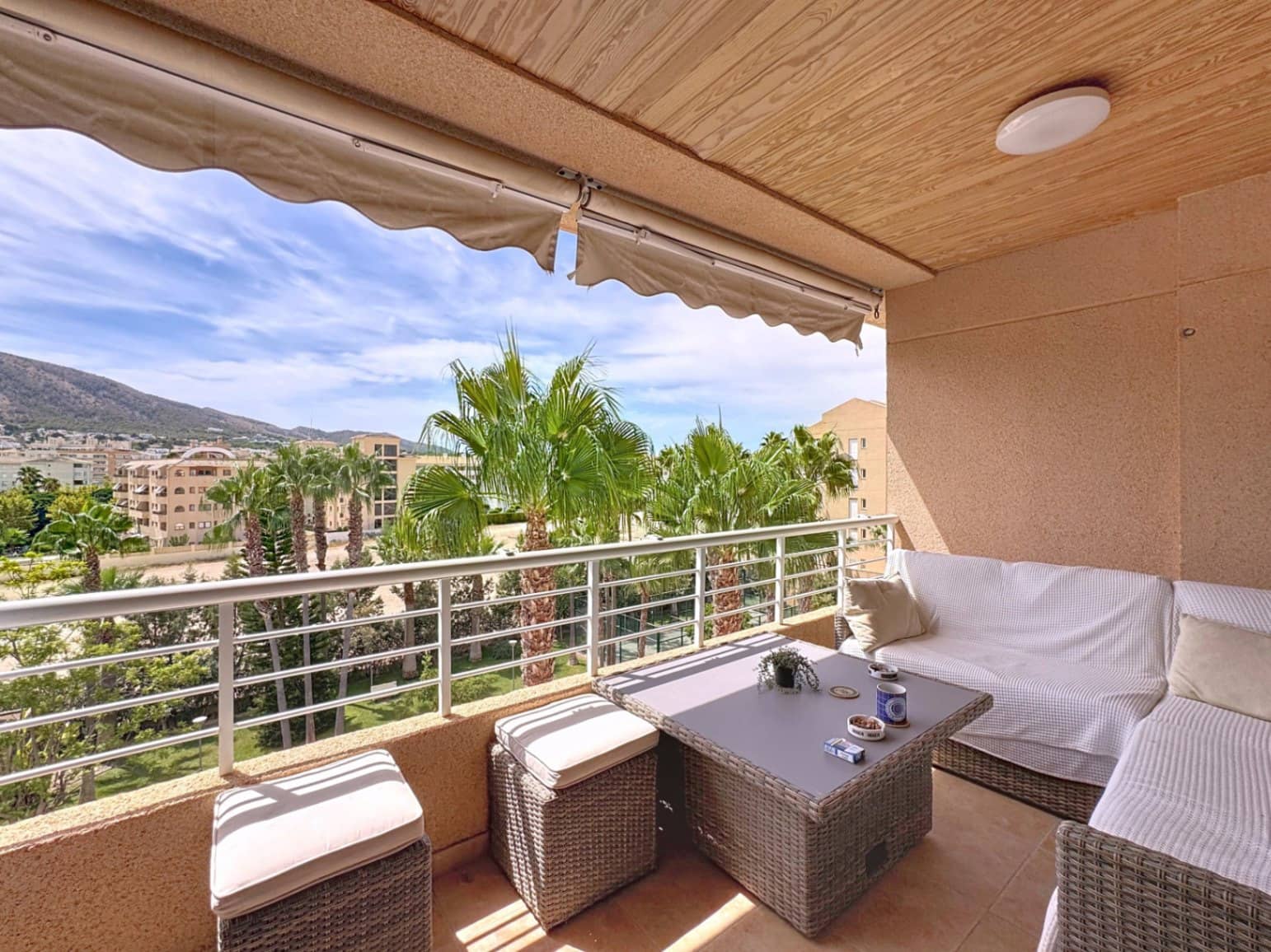 1 slaapkamer Appartement te koop in Albir met zwembad garage - € 325.000 (Ref: 9263823)