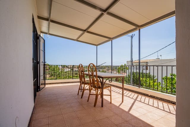 4 makuuhuone Omakotitalo vuokrattavana paikassa Altea la Vella, Altea mukana 
autotalli - 1 150 € (Ref: 9279736)