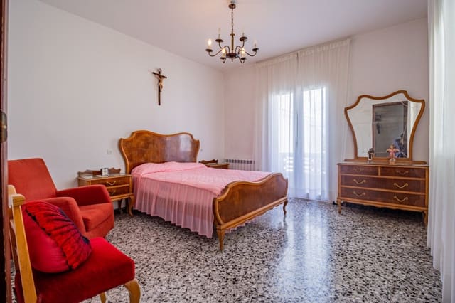 4 makuuhuone Omakotitalo vuokrattavana paikassa Altea la Vella, Altea mukana 
autotalli - 1 150 € (Ref: 9279736)