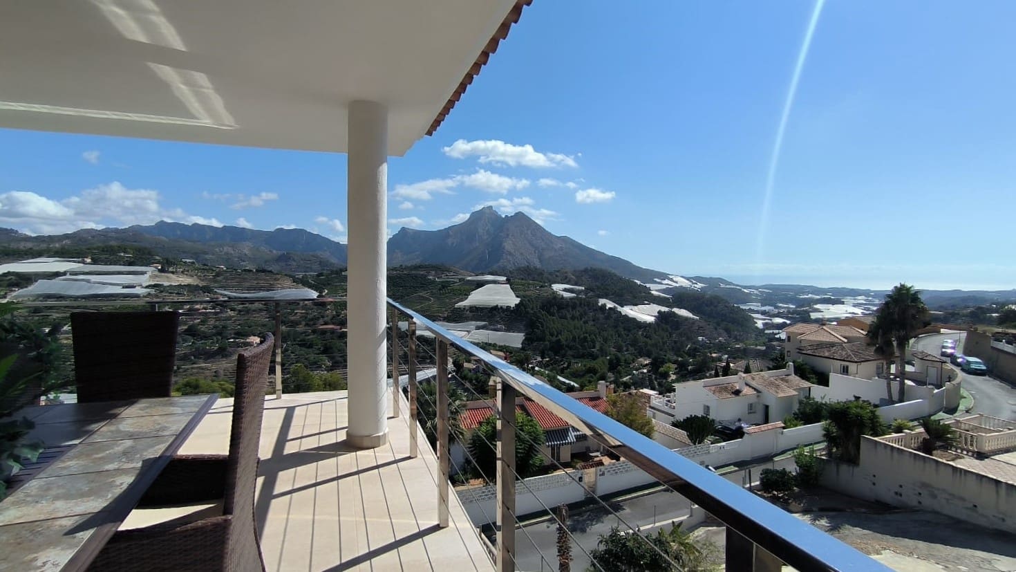 4 slaapkamer Villa te koop in Callosa d'En Sarria met zwembad garage - € 499.950 (Ref: 9294741)