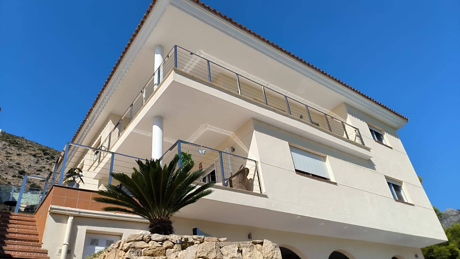 4 slaapkamer Villa te koop in Callosa d'En Sarria met zwembad garage - € 499.950 (Ref: 9294741)