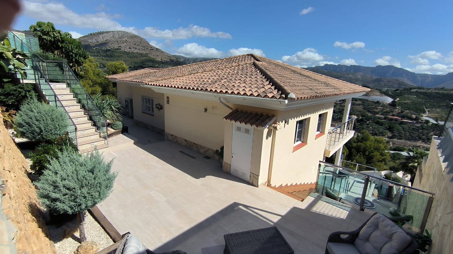 4 slaapkamer Villa te koop in Callosa d'En Sarria met zwembad garage - € 499.950 (Ref: 9294741)