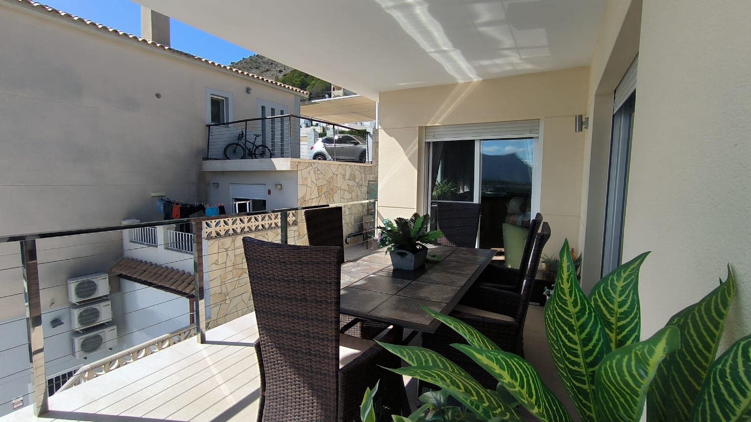 4 slaapkamer Villa te koop in Callosa d'En Sarria met zwembad garage - € 499.950 (Ref: 9294741)