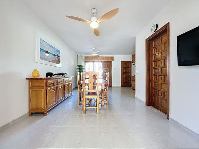 2 bedroom Bungalow for sale in Albir, Alfaz del Pi / L'Alfàs del Pi with garage - € 344,900 (Ref: 9295927)