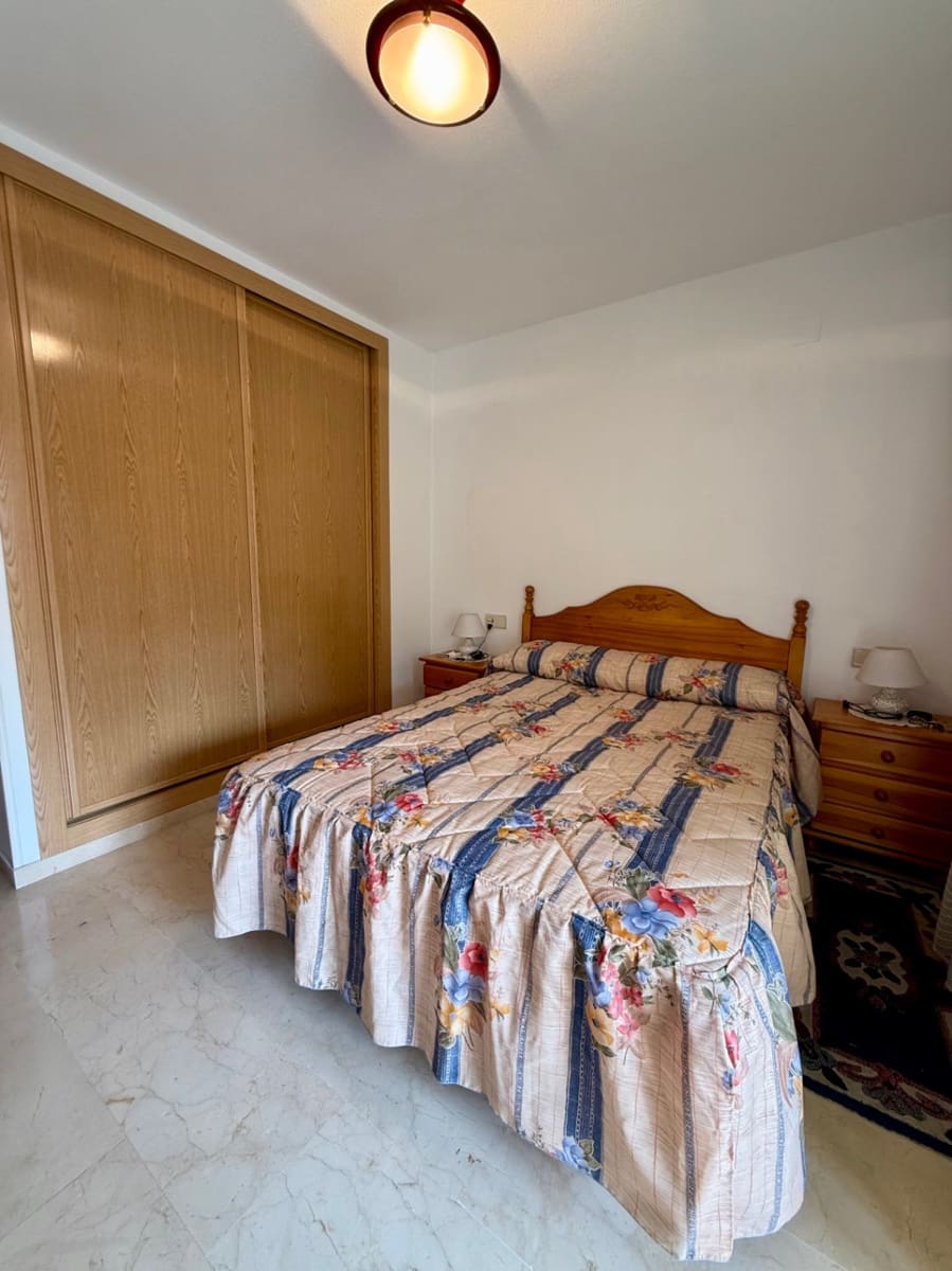 2 soverom Leilighet til salgs i Benidorm med svømmebasseng garasje - € 269 000 (Ref: 9309345)