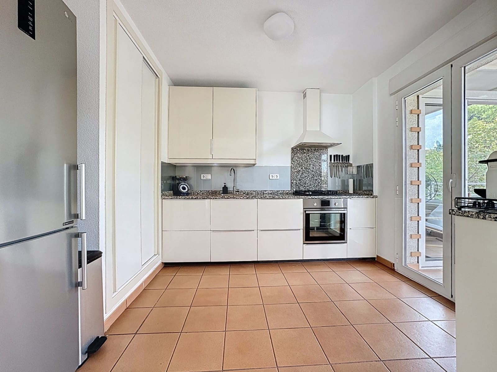 3 soverom Leilighet til salgs i Albir med svømmebasseng garasje - € 390 000 (Ref: 9324841)