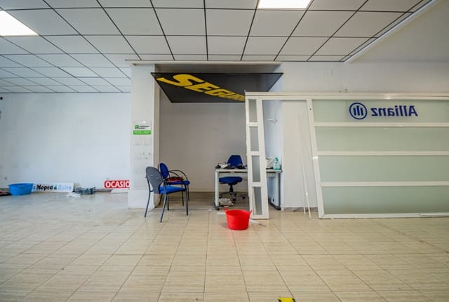 Erhverv til leje i Altea - € 2.200 (Ref: 9326758)