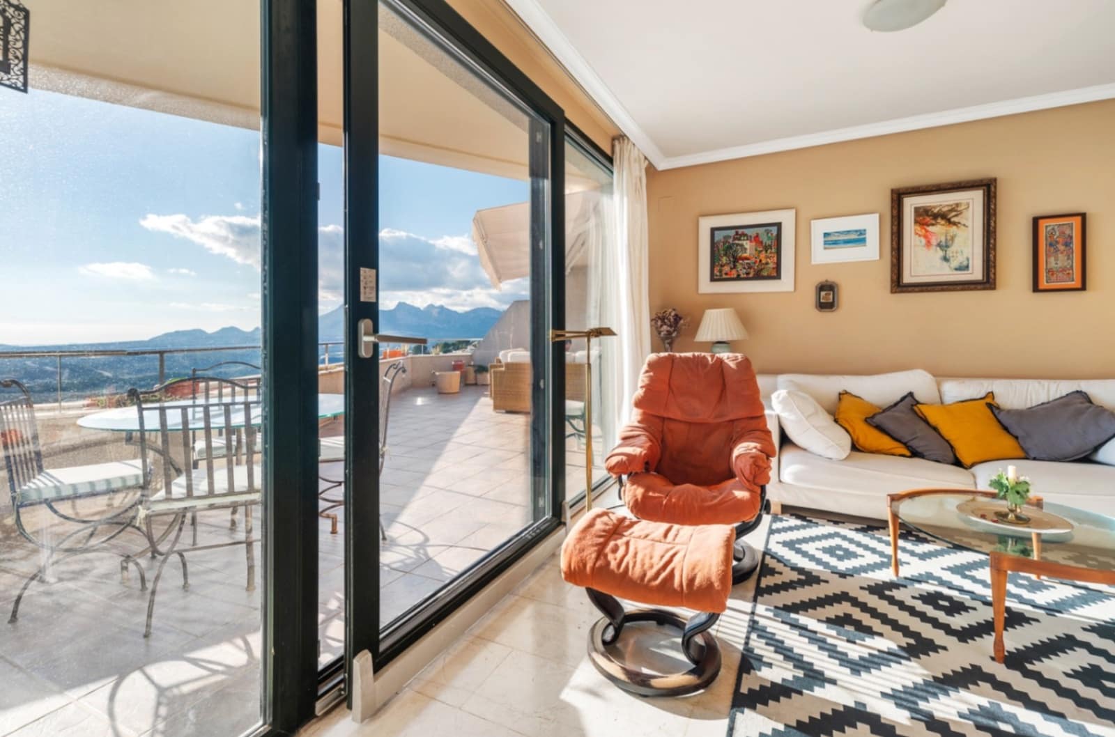 2 soverom Leilighet til salgs i Altea la Vella med svømmebasseng garasje - € 399 000 (Ref: 9337009)