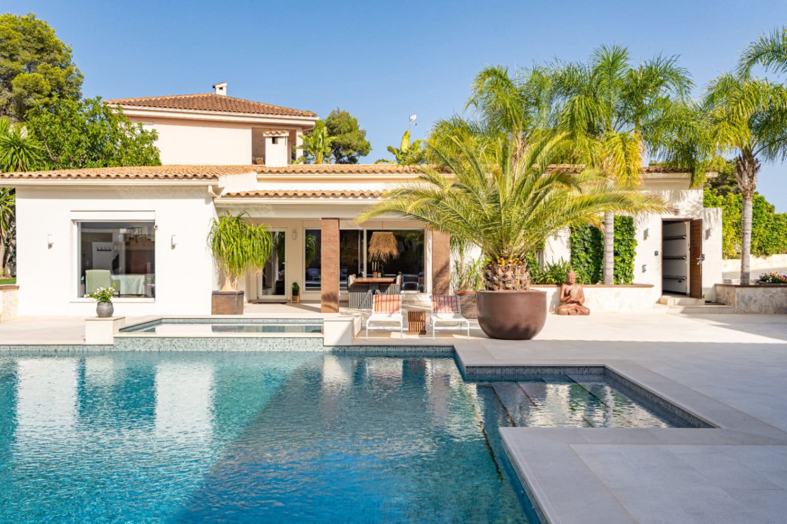 6 slaapkamer Villa te koop in La Nucia met zwembad garage - € 1.800.000 (Ref: 9337011)